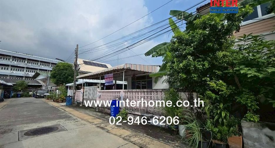For sale 3 bedrooms house in Mueang Samut Prakan, Samut Prakan