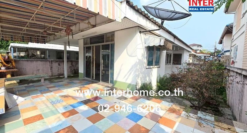 For sale 3 bedrooms house in Mueang Samut Prakan, Samut Prakan