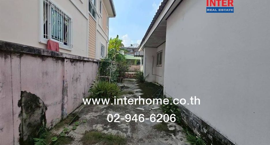 For sale 3 bedrooms house in Mueang Samut Prakan, Samut Prakan
