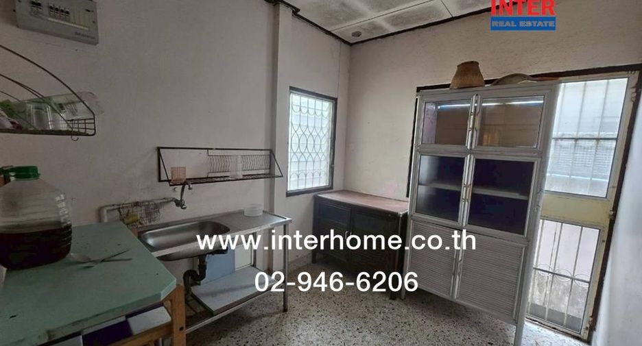 For sale 3 bedrooms house in Mueang Samut Prakan, Samut Prakan