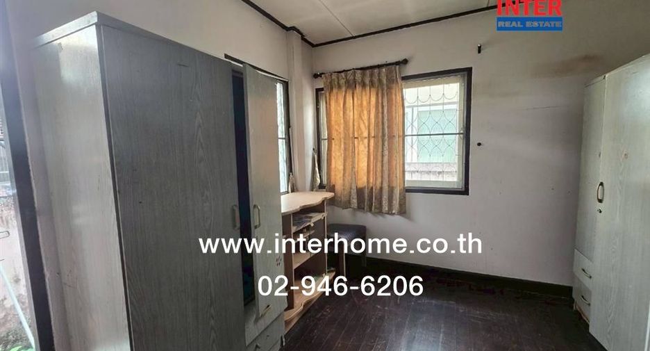 For sale 3 bedrooms house in Mueang Samut Prakan, Samut Prakan