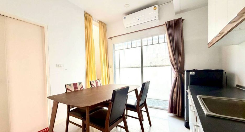 Casa adosada en venta de 2 habitaciones en Bang Yai, Nonthaburi