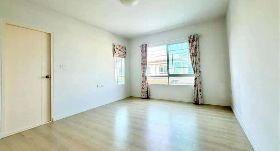 Casa adosada en venta de 2 habitaciones en Bang Yai, Nonthaburi