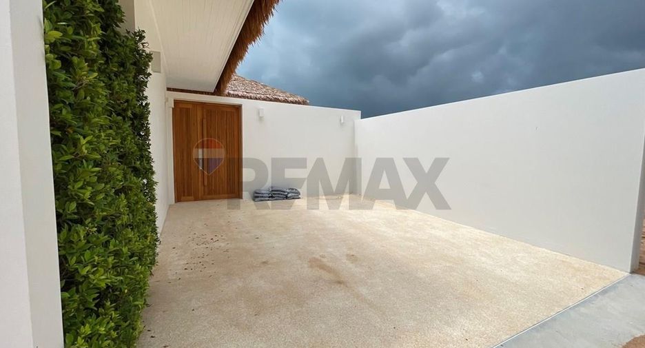 For sale 3 bedrooms villa in Ko Samui, Surat Thani