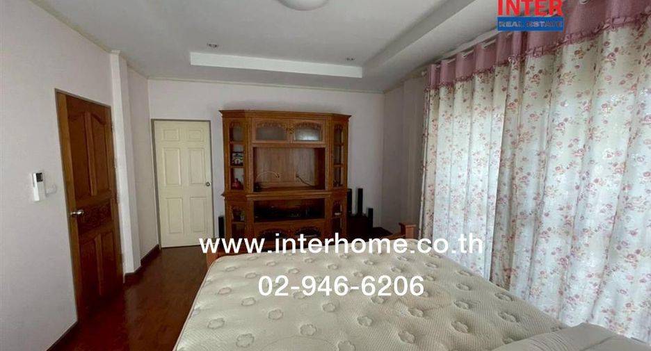 For sale 4 bedrooms house in Bang Bua Thong, Nonthaburi
