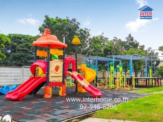 For sale 3 bedrooms townhouse in Phra Samut Chedi, Samut Prakan