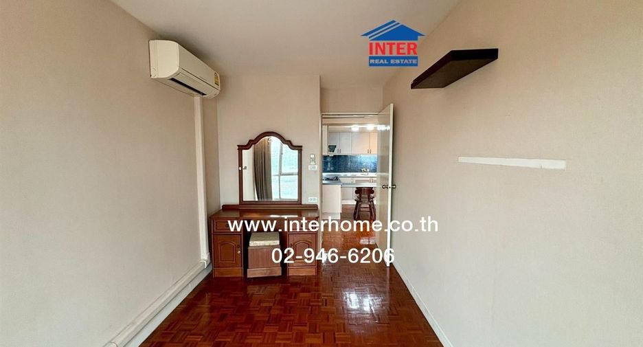 For sale 2 bedrooms condo in Chatuchak, Bangkok