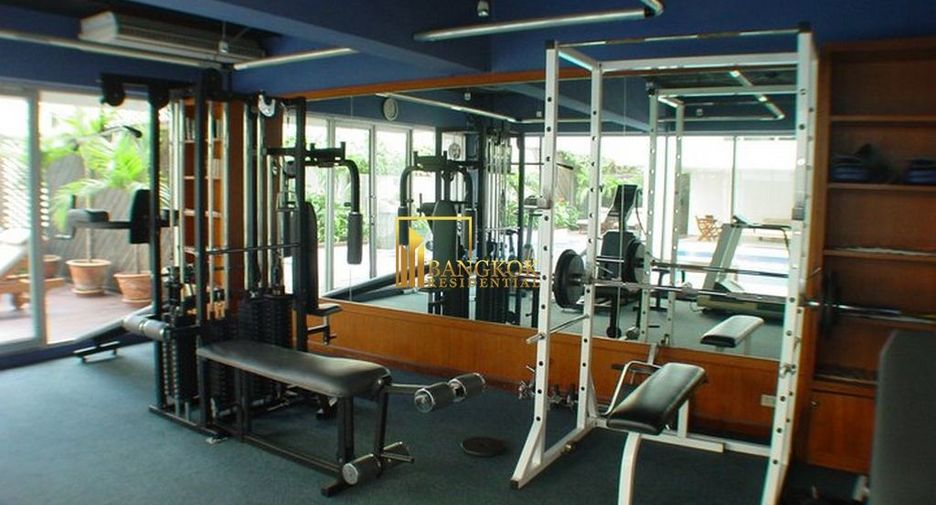 For rent 3 ベッドルーム apartment in Sathon, Bangkok