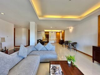 For rent 2 bedrooms apartment in Sathon, Bangkok