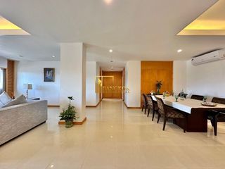 For rent 2 bedrooms apartment in Sathon, Bangkok
