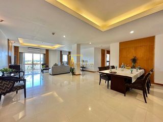 For rent 2 bedrooms apartment in Sathon, Bangkok