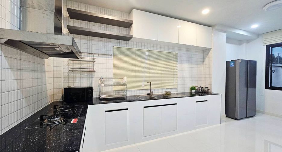 For rent 4 bedrooms house in Hang Dong, Chiang Mai
