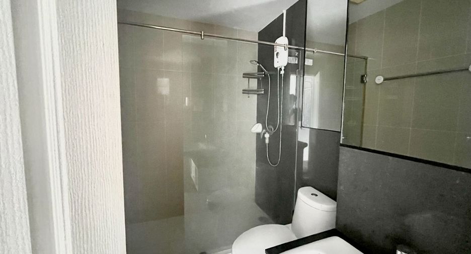 For sale 1 bed condo in Thon Buri, Bangkok