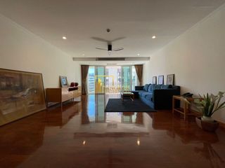 出租 4 卧室 公寓式住宅 在 Khlong Toei, 曼谷