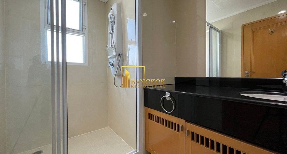 Apartment zur Miete mit 4 Zimmer in Khlong Toei, Bangkok