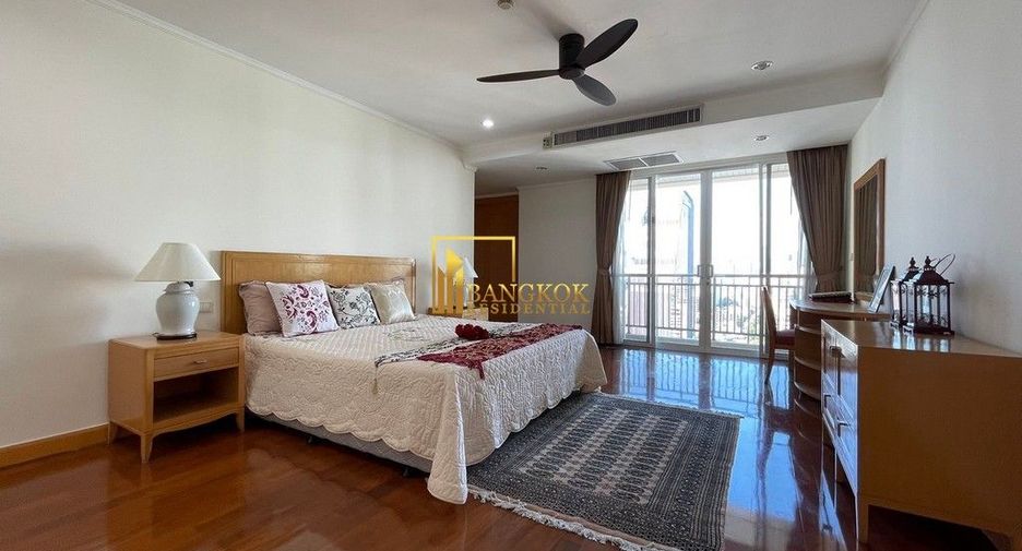 Apartment zur Miete mit 4 Zimmer in Khlong Toei, Bangkok