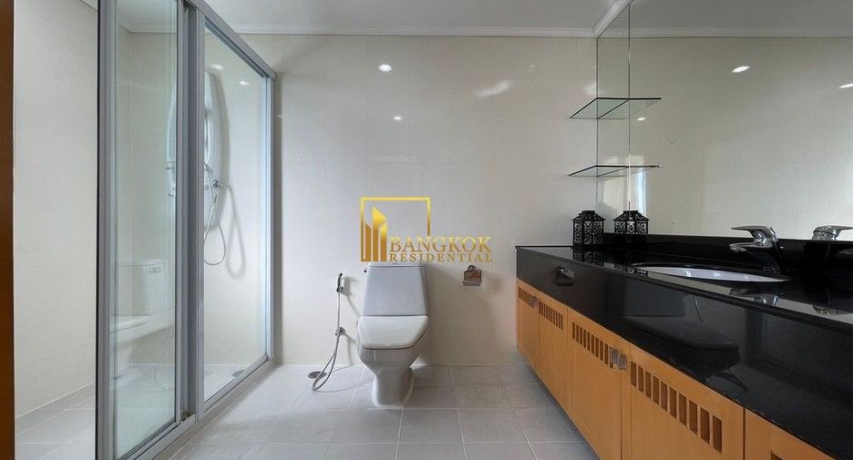 Apartment zur Miete mit 4 Zimmer in Khlong Toei, Bangkok