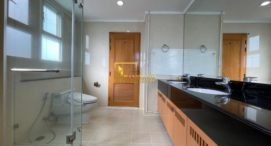 Apartment zur Miete mit 4 Zimmer in Khlong Toei, Bangkok