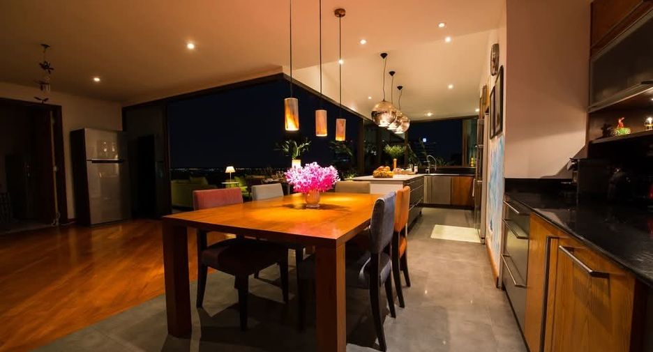 Wohnung zur Miete und zum Kauf mit 4 Zimmer in Watthana, Bangkok