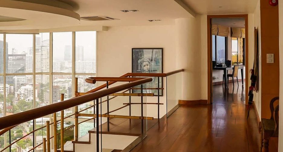 Wohnung zur Miete und zum Kauf mit 4 Zimmer in Watthana, Bangkok