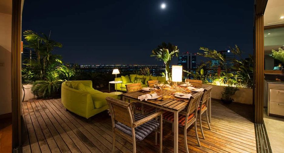 Wohnung zur Miete und zum Kauf mit 4 Zimmer in Watthana, Bangkok