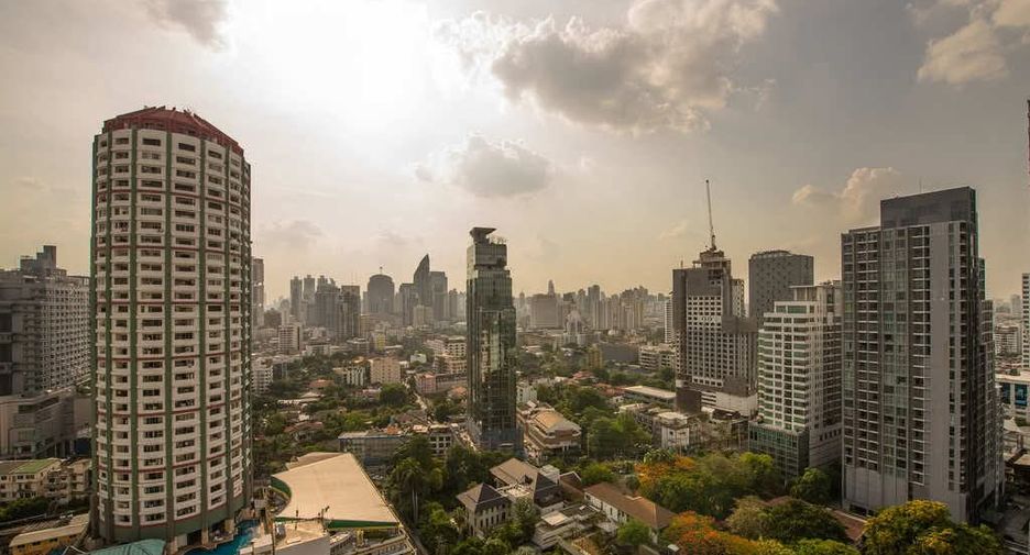 Wohnung zur Miete und zum Kauf mit 4 Zimmer in Watthana, Bangkok