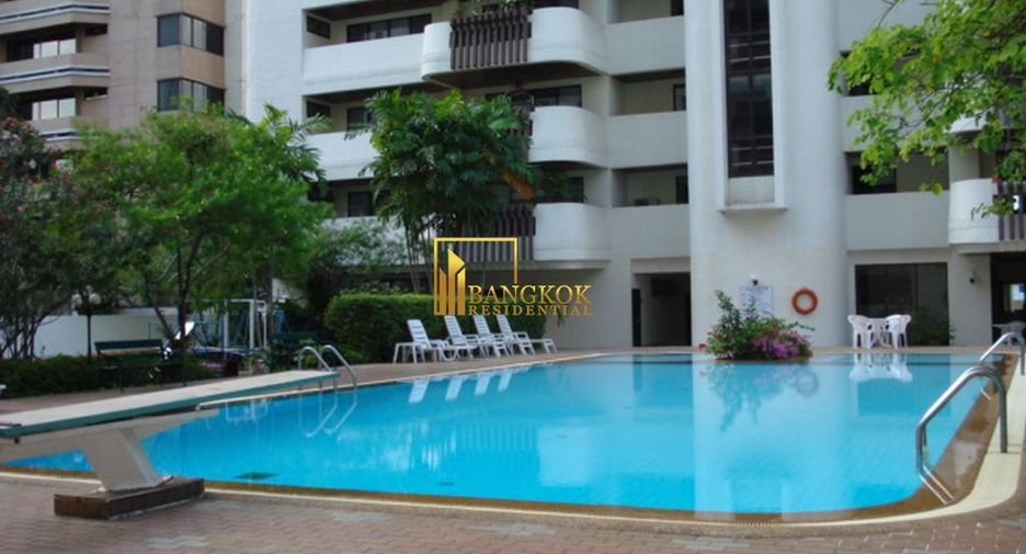 Apartamento en alquiler de 3 habitaciones en Watthana, Bangkok