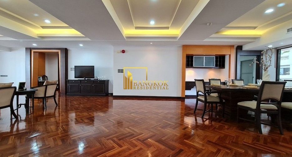 Apartamento en alquiler de 3 habitaciones en Watthana, Bangkok