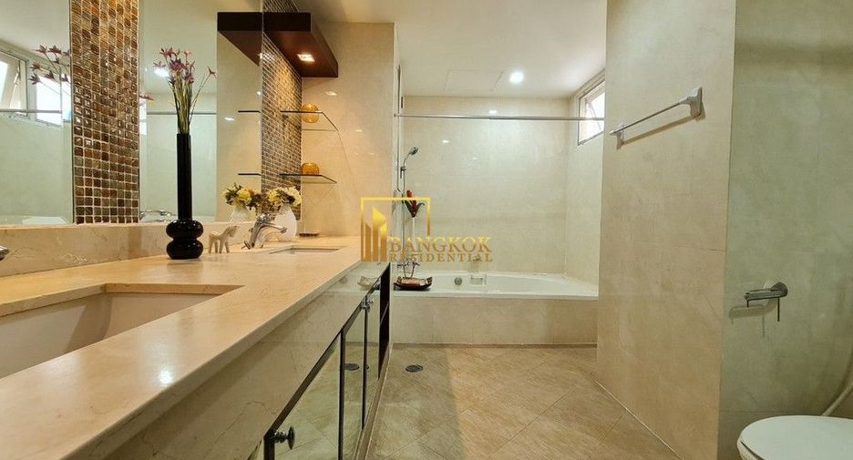 Apartamento en alquiler de 3 habitaciones en Watthana, Bangkok