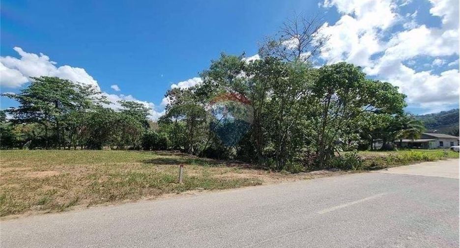 Продажа Участок в Khanom, Nakhon Si Thammarat