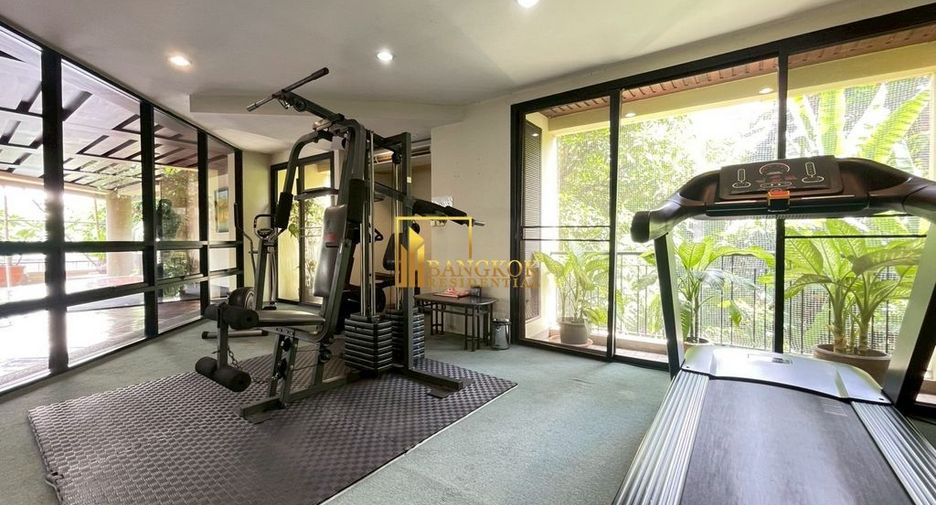 Apartment zur Miete mit 3 Zimmer in Khlong Toei, Bangkok