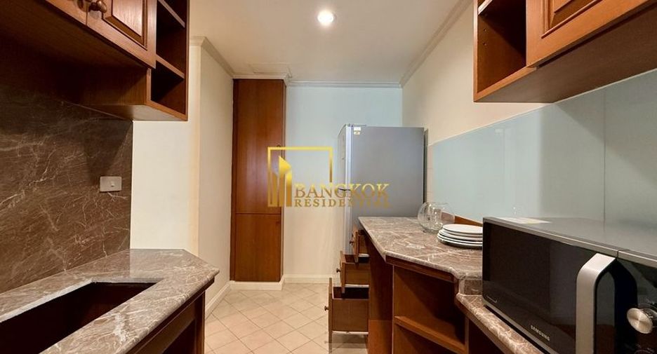 Apartment zur Miete mit 3 Zimmer in Khlong Toei, Bangkok
