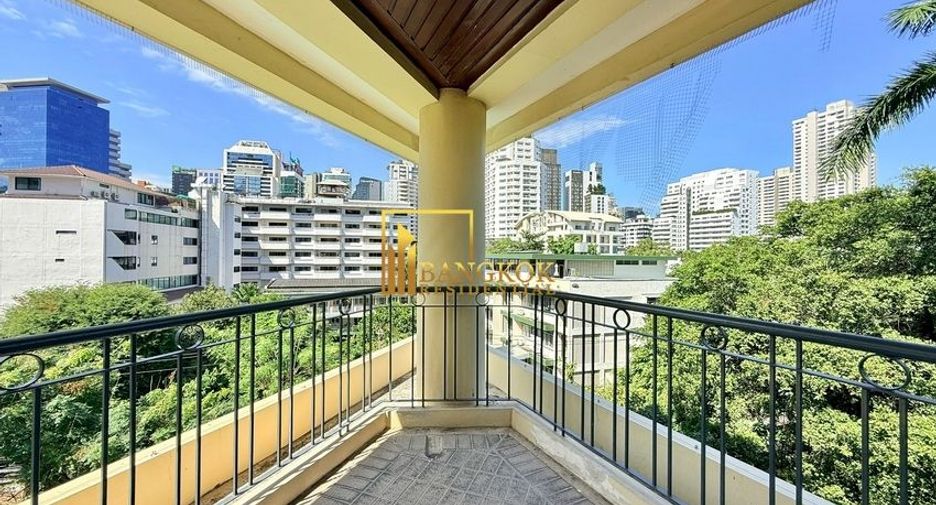Apartment zur Miete mit 3 Zimmer in Khlong Toei, Bangkok