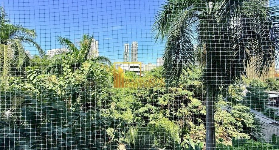 Apartment zur Miete mit 3 Zimmer in Khlong Toei, Bangkok