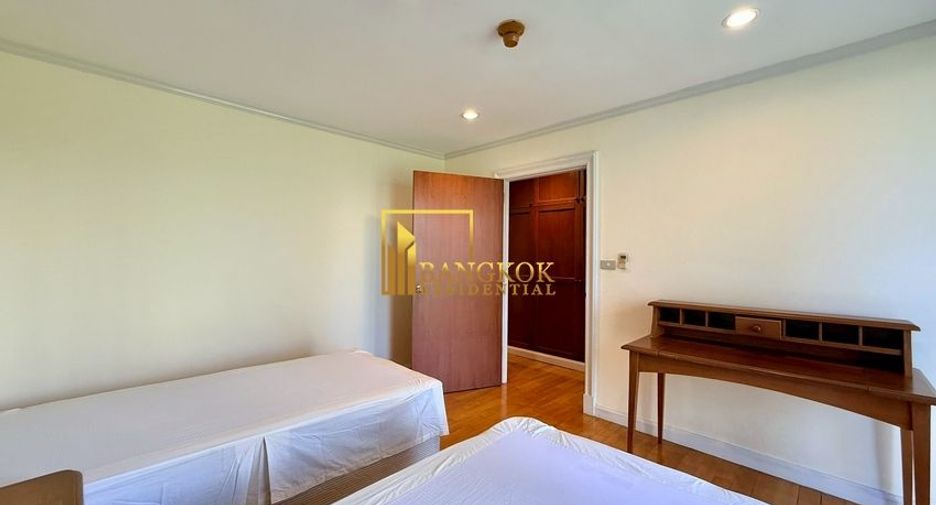 Apartment zur Miete mit 3 Zimmer in Khlong Toei, Bangkok