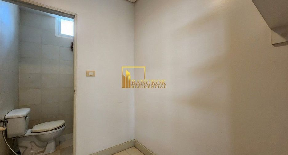 For rent 3 ベッドルーム apartment in Khlong Toei, Bangkok