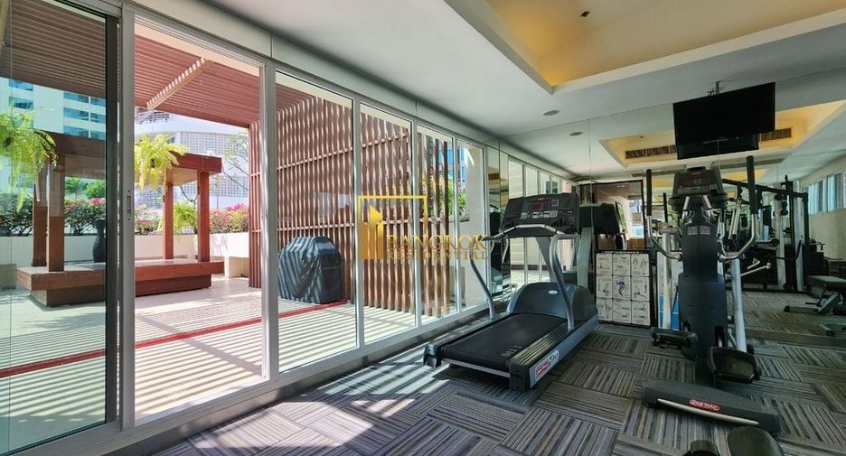 For rent 3 ベッドルーム apartment in Khlong Toei, Bangkok