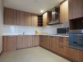 Apartamento en alquiler de 3 habitaciones en Watthana, Bangkok