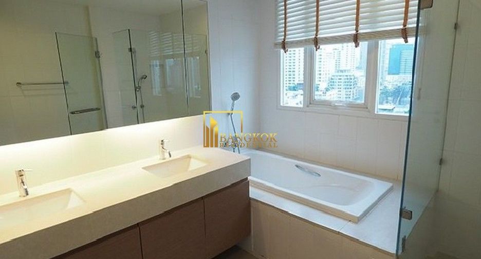 Apartamento en alquiler de 3 habitaciones en Watthana, Bangkok