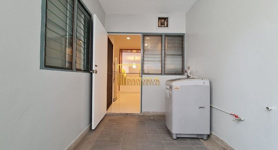 Apartment zur Miete mit 3 Zimmer in Watthana, Bangkok