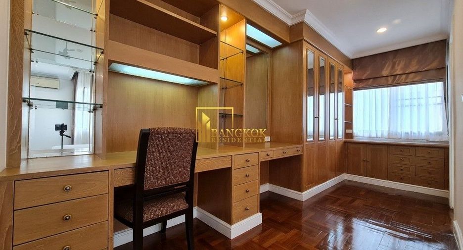 Apartment zur Miete mit 3 Zimmer in Watthana, Bangkok