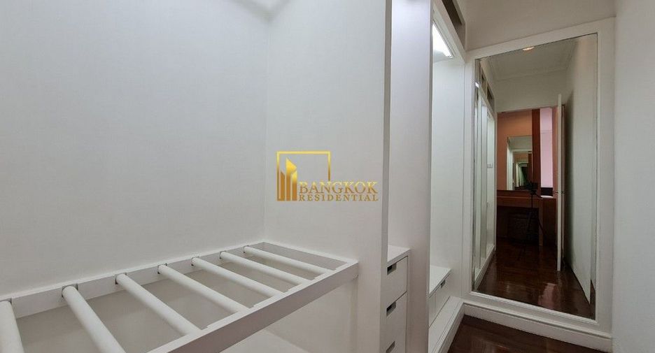 Apartment zur Miete mit 3 Zimmer in Watthana, Bangkok