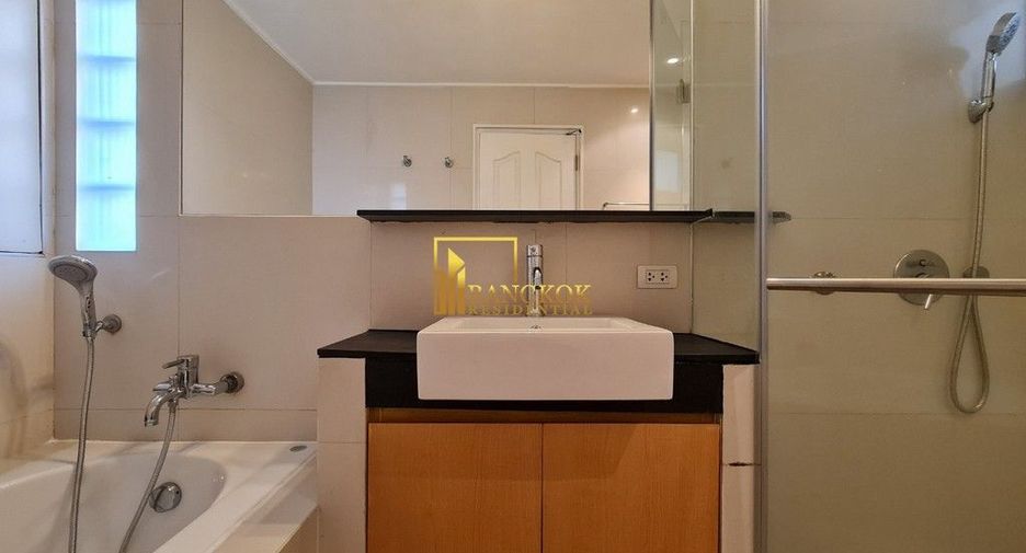 Apartment zur Miete mit 3 Zimmer in Watthana, Bangkok