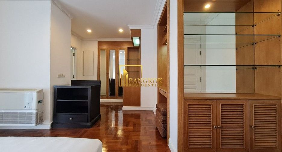 Apartment zur Miete mit 3 Zimmer in Watthana, Bangkok