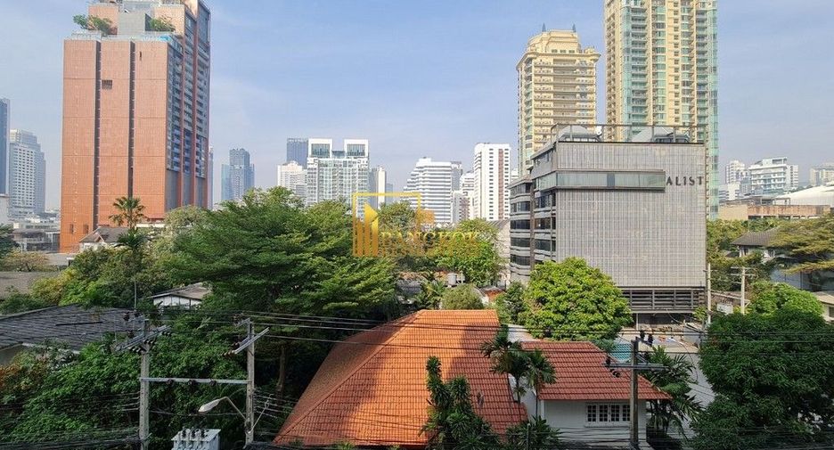 Apartment zur Miete mit 3 Zimmer in Watthana, Bangkok