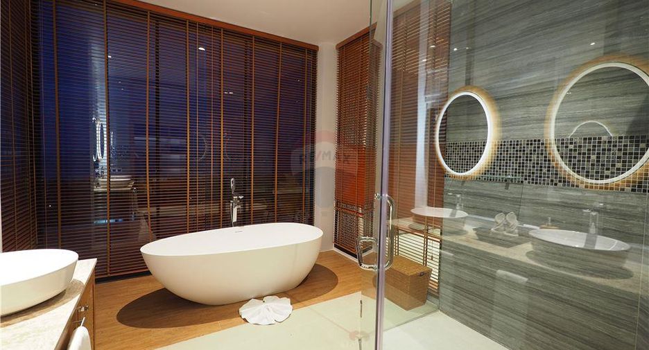 For sale 4 bedrooms villa in Ko Samui, Surat Thani