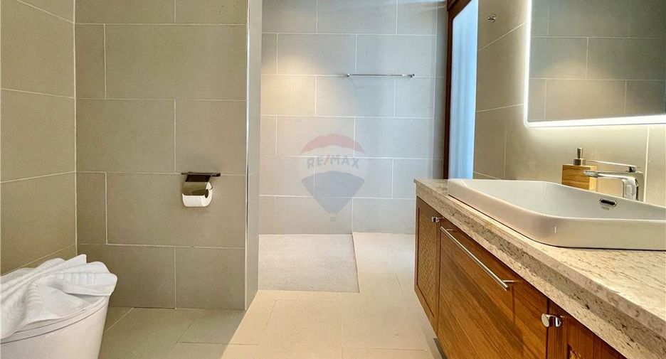 For sale 4 bedrooms villa in Ko Samui, Surat Thani