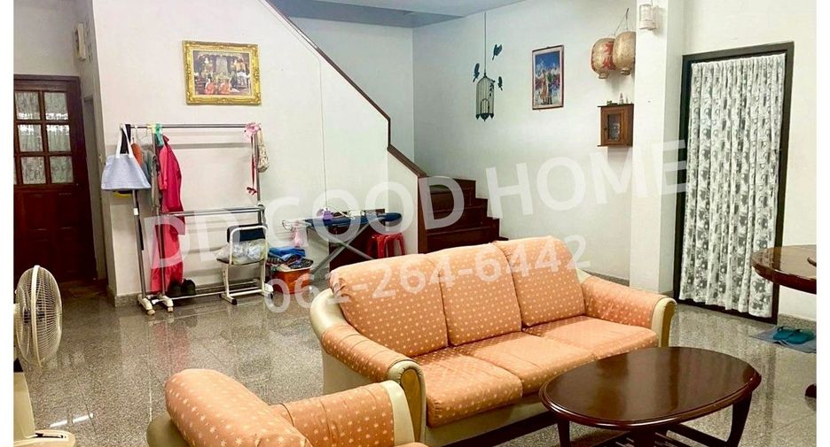 For sale 3 bedrooms warehouse in Mueang Phitsanulok, Phitsanulok