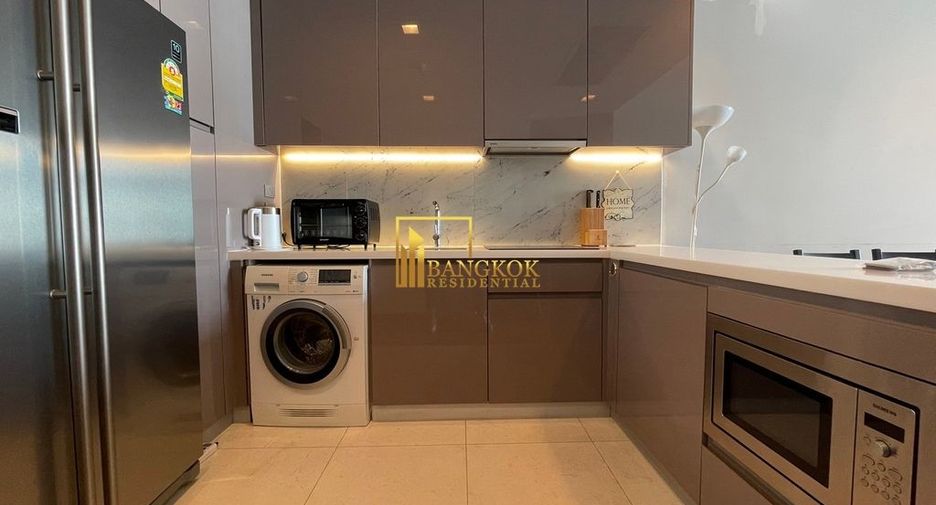 For rent 3 bedrooms condo in Khlong Toei, Bangkok