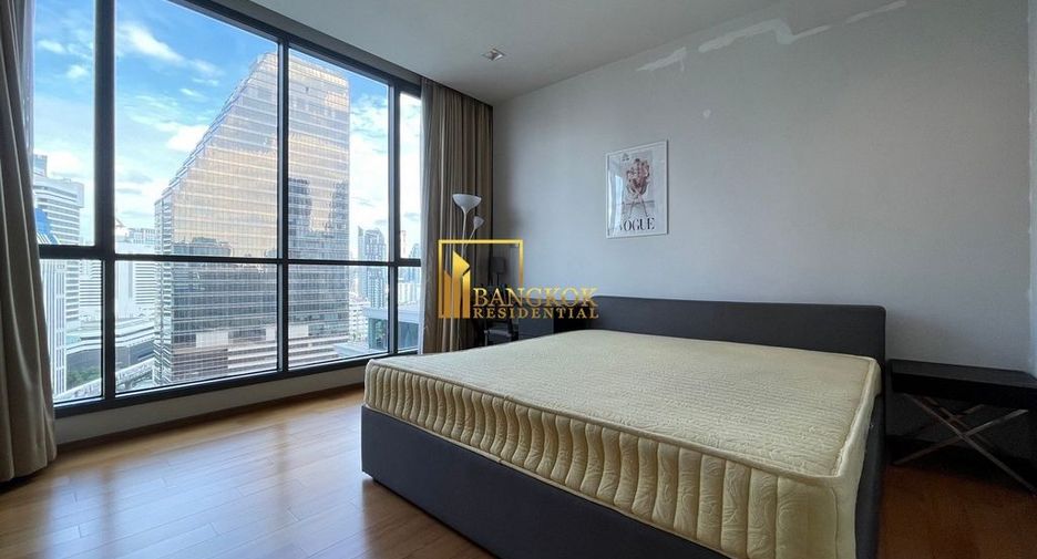 For rent 3 bedrooms condo in Khlong Toei, Bangkok